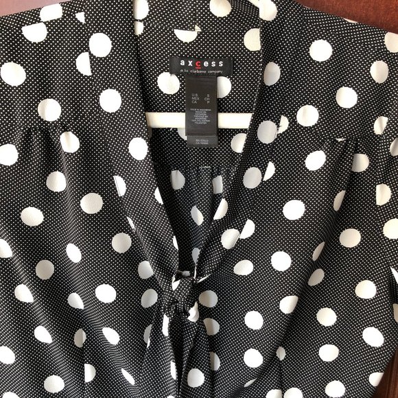 Axcess Short-Sleeved Polka Dotted Dress - Small - Picture 2 of 5